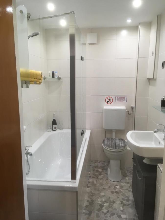 Ferienwohnung Tauchen Im Kreidesee, Keine Monteuerunterkunft Hemmoor Exterior foto